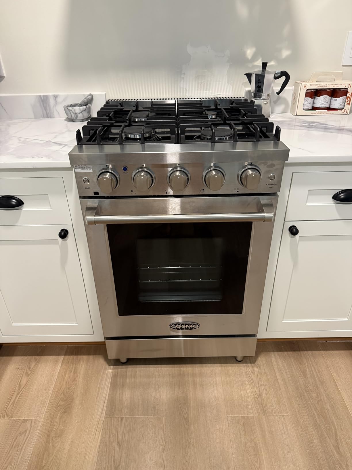 24 in. Haven Coll 3.7 cu ft 4 Burner Gas Range, Convection, Stainless Steel customer photo 2