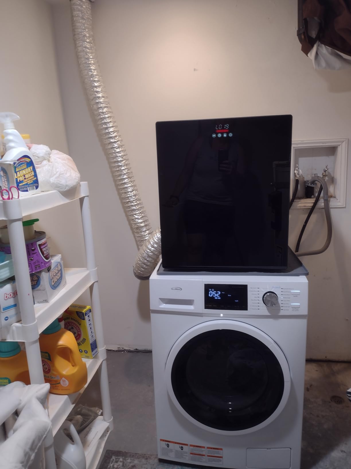 KoolMore 2-in-1 Front Load Washer and Dryer Combo, 2.7 Cu. Ft., for Apartment, Dorm, RV, 16 Wash and 4 Dry Cycles, Compact Space Saver [White] [120V] (FLC-3CWH) customer photo 1