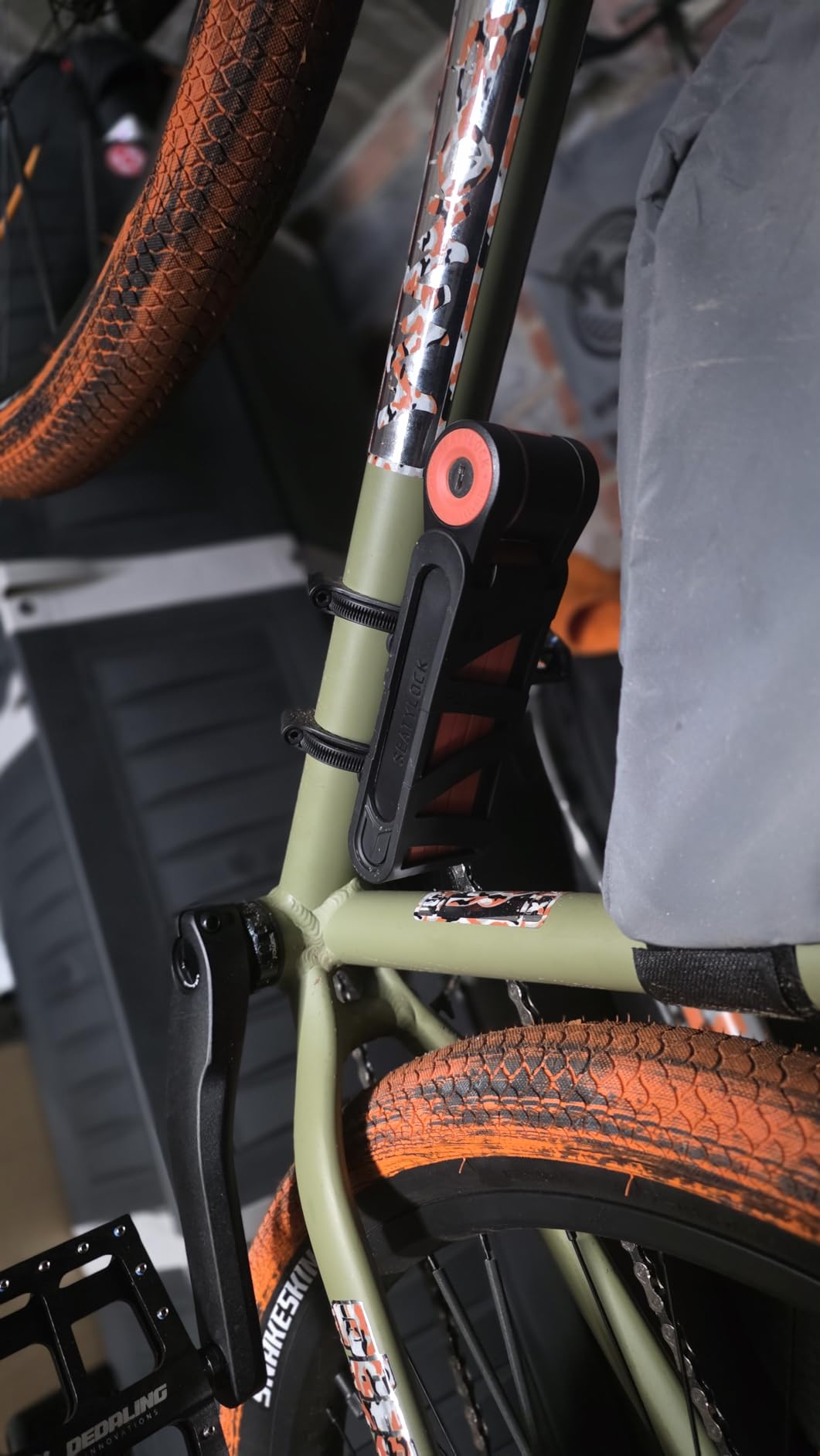 Seatylock FoldyLock Compact Lightweight Patented Folding Bike Lock 33.5 in customer photo 1