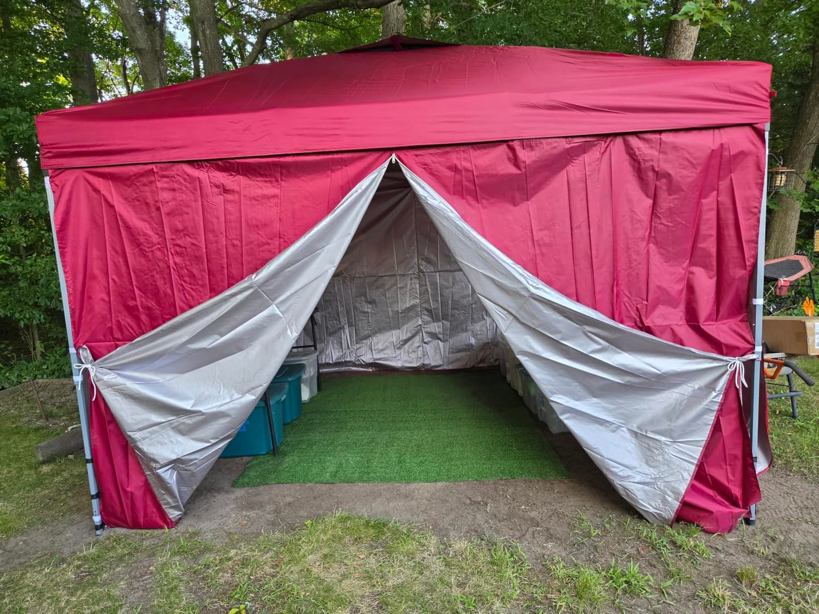 GDY 10x10 Pop Up Canopy Tent with 4 Sidewalls, Easy Set up, Outdoor Silver Coated Beach Gazebos, Carpas with 4 Sandbags, for Events, Parties,Camping,White. customer photo 2