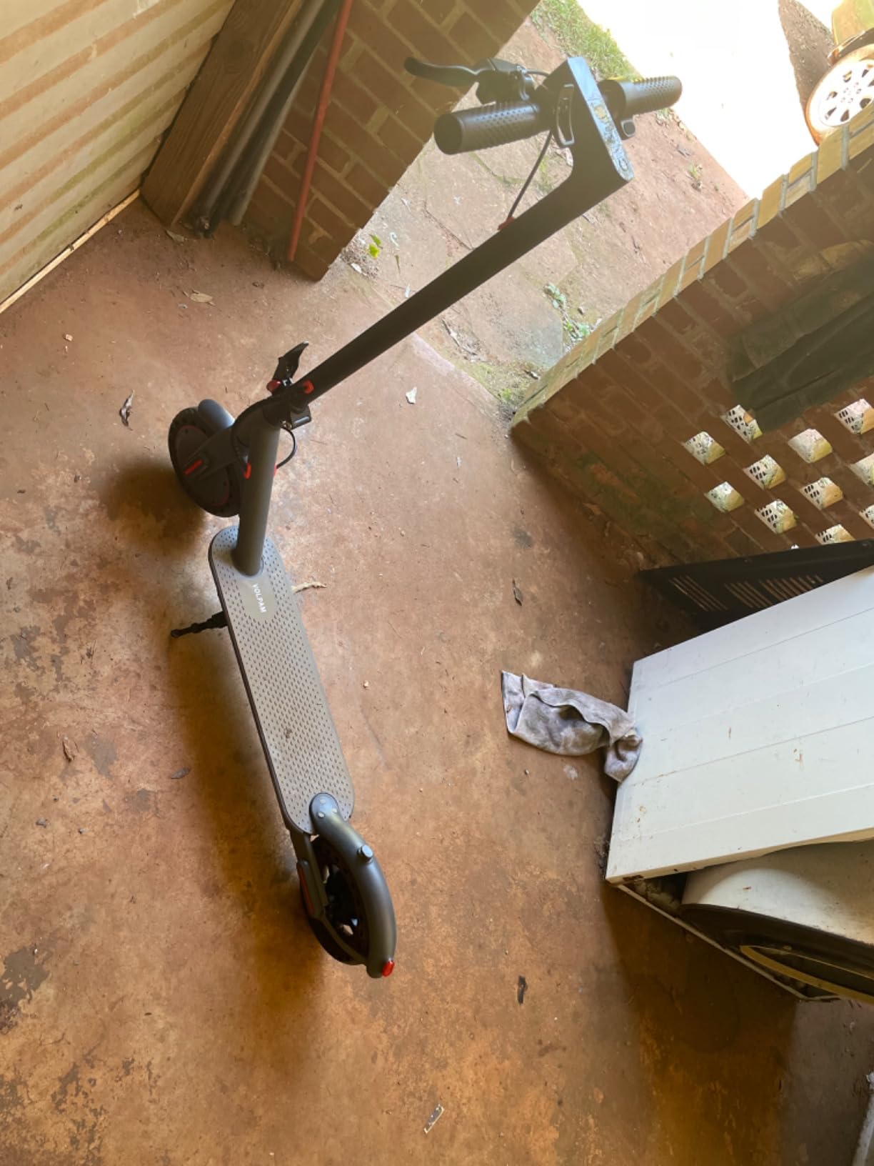 VOLPAM Electric Scooter, 500W/800W/1000W Motor, Long Range 21-28Miles customer photo 2